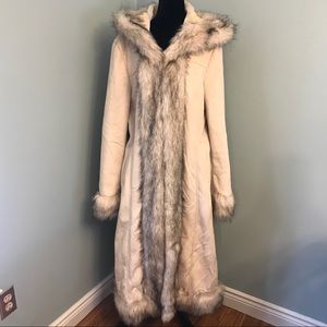 Donna Salyer’s Fabulous Furs Long winter coat XL